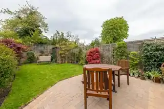 33 Grove Hill, photo 3