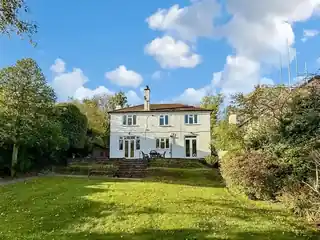 33 Hawkhirst Road, photo 2