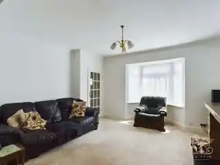 33 Hubert Road, photo 4