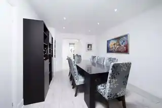 33 Kings Close, photo 4