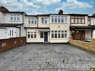 33 Laburnum Avenue, photo 2