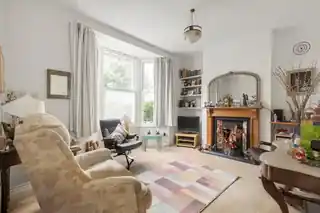 33 Raleigh Road, photo 2