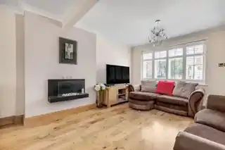 33 Roebuck Road, photo 2