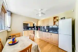 33 Southwold Drive, photo 3