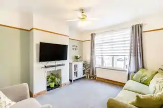 33 St Edmunds Road, photo 2