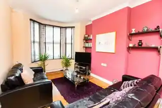 33 Welbeck Road, photo 3