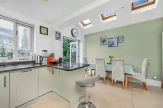 33 Windsor Road, photo 3