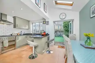 33 Windsor Road, photo 2