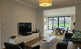 330 Brampton Road, photo 3
