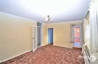 331 Alexandra Road, photo 2