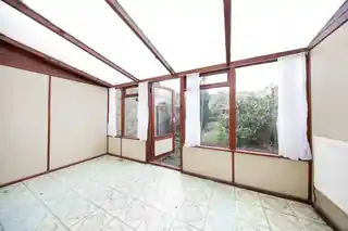 34 Alexandra Road, photo 4