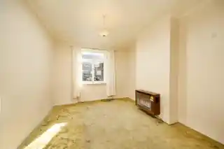 34 Alexandra Road, photo 2