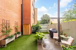 34 Bemerton Street, photo 4