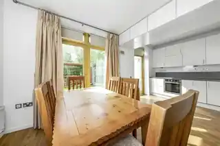 34, Cotterell Court, Hop Street, photo 3
