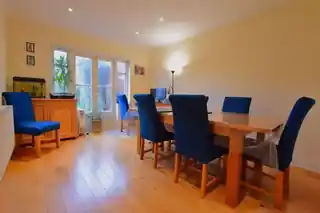 34 Farm Avenue, photo 3