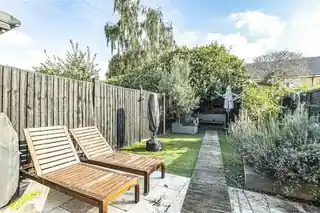 34 Gainsford Road, photo 2