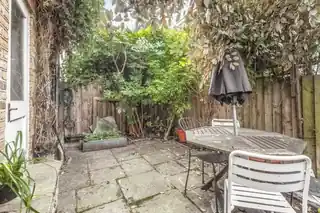 34 Goldsboro Road, photo 4