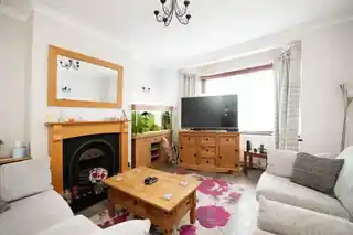 34 Havering Road, photo 2