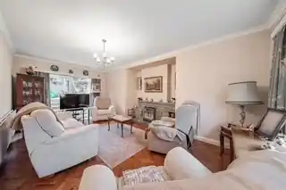 34 Lackford Road, photo 3