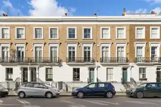 34 Lamont Road, photo 4