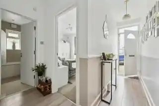 34 Lewis Road, photo 2
