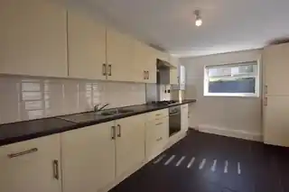 34 Marsden Road, photo 2