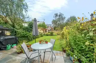 34 Queens Road, photo 2