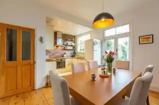34 Shrewsbury Road, photo 4