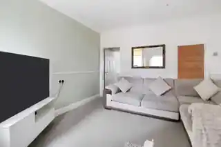 34 Suffolk Road, photo 3