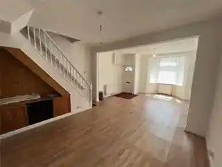 34 Sutherland Road, photo 3