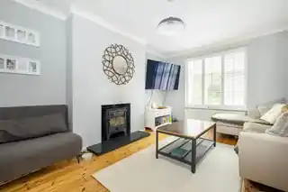34 Upper Brighton Road, photo 2
