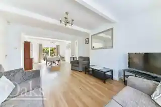 34 Virginia Road, photo 2