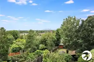 34C Cantwell Road, photo 2