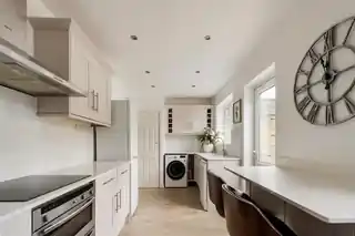 35 Ashford Road, photo 3