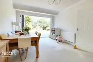 35 Beauly Way, photo 3
