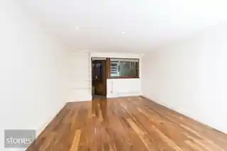 35 Beaumont Walk, photo 3