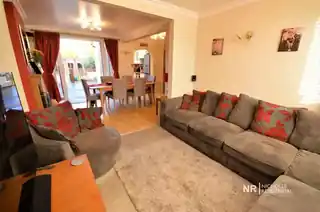 35 Bridge Road, photo 3