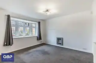 35 Chalforde Gardens, photo 2
