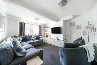 35 Dudley Road, photo 2