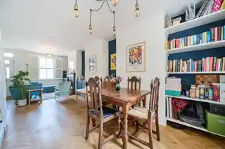 35 Grosvenor Road, photo 3