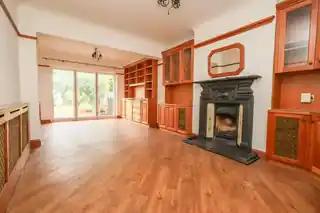 35 Kings Drive, photo 2