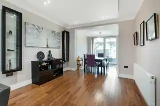 35 Loretto Gardens, photo 3