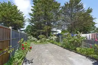 35 Overton Road, photo 2