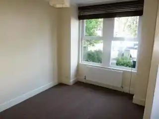 35 Prince George's Avenue, photo 4