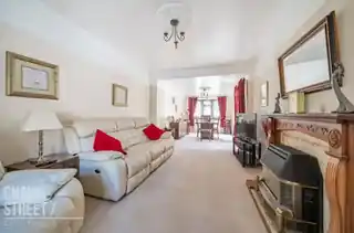 35 Rectory Gardens, photo 3