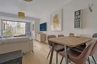 35 Ruston Street, photo 2
