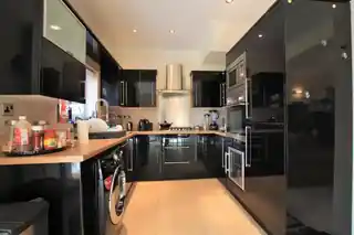 35 Shelley Crescent, photo 2