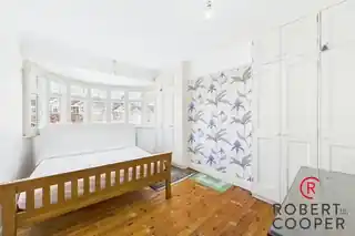 35 Wentworth Drive, photo 4