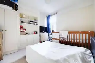 35 Woodside Road, photo 3
