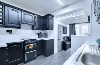 355 Ivyhouse Road, photo 2